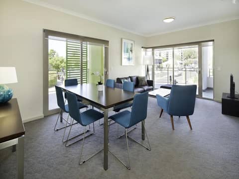 Baileys Serviced Apartments — photo 5