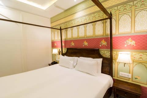 Pandya Niwas — hotel room