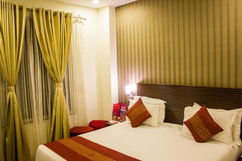 Pandya Niwas — hotel room