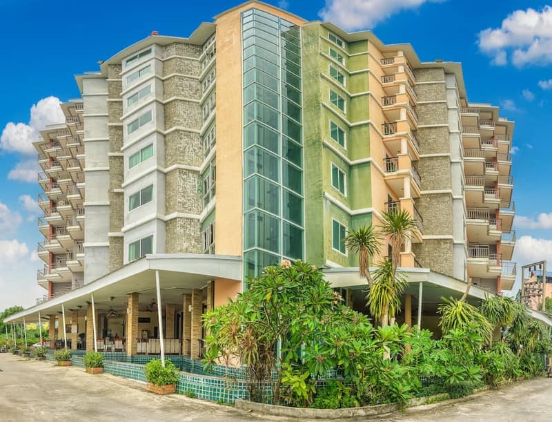 APK Resort — building