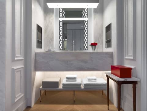 Baccarat Hotel and Residences New York — photo 5