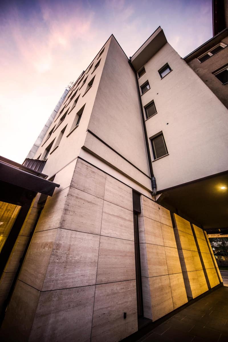 Hotel Residence — building