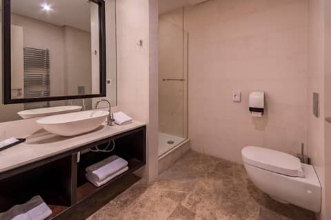 Hotel Residence — bathroom