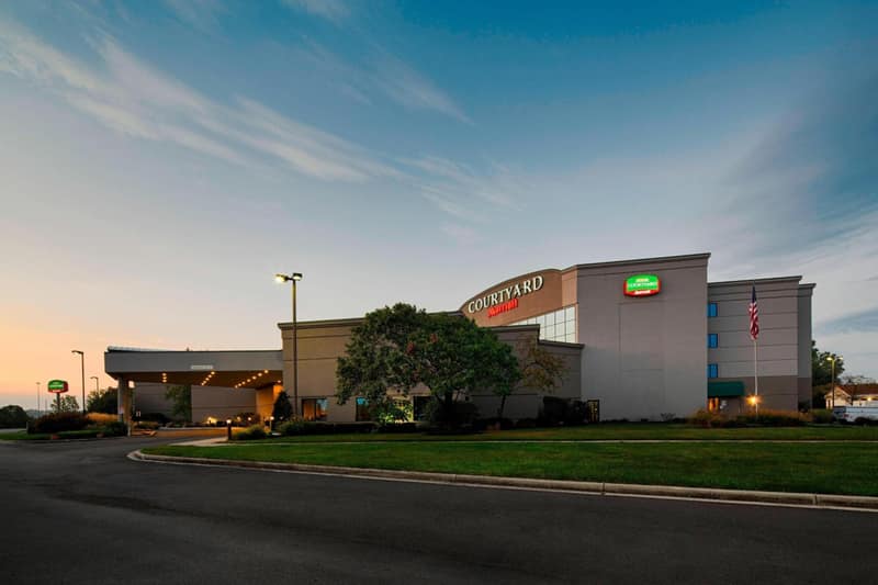 Courtyard by Marriott Columbus West/Hilliard — building