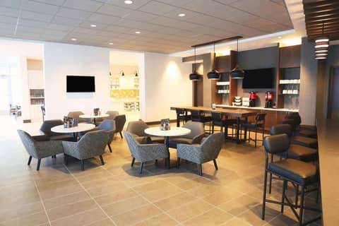 Hyatt Place Austin Airport — photo 8