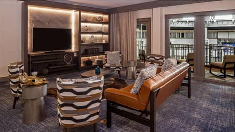 Hilton Austin Airport — photo 4