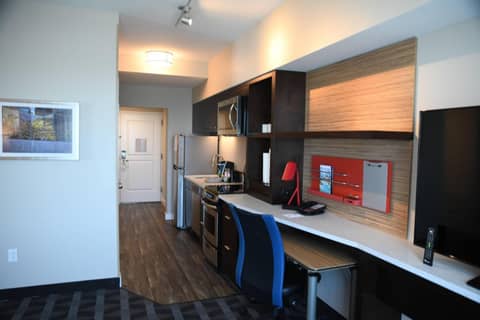 TownePlace Suites Kansas City At Briarcliff — photo 3