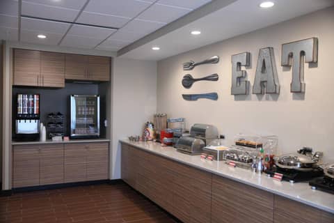 TownePlace Suites Kansas City At Briarcliff — photo 7