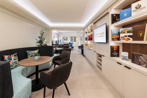 Courtyard by Marriott Hamburg Airport — photo 4