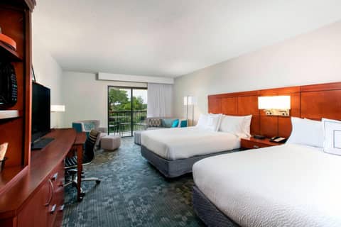 Courtyard by Marriott Myrtle Beach Barefoot Landing — photo 4