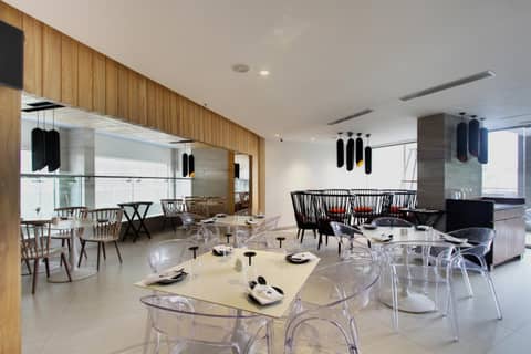 Radisson Bengaluru City Center — photo 5