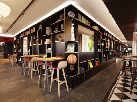 citizenM Copenhagen Radhuspladsen — photo 5