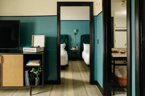 Emeline — hotel room