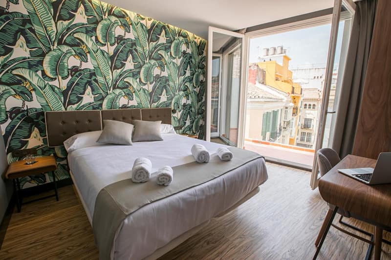 Málaga Premium Hotel — hotel room