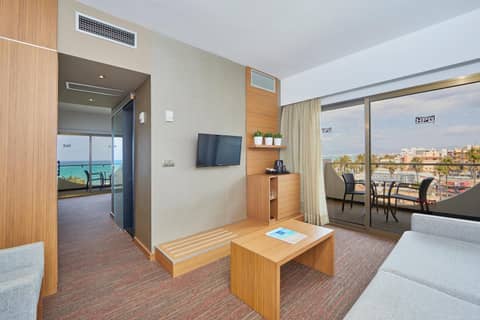 Hotel Playa Golf Adults Only 4 Sup — hotel room