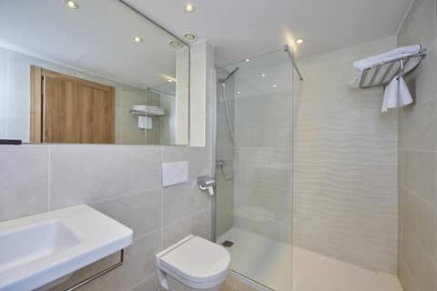 Hotel Playa Golf Adults Only 4 Sup — bathroom