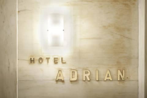 Adrian Hotel — photo 3