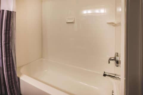 La Quinta Inn by Wyndham Indianapolis North — photo 9