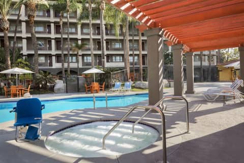 Four Points by Sheraton Anaheim — photo 3