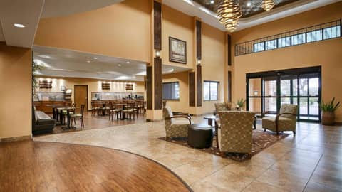 Best Western Plus Palo Alto Inn and Suites — recepcion & lobby