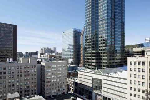 Renaissance Montreal Downtown Hotel — photo 4