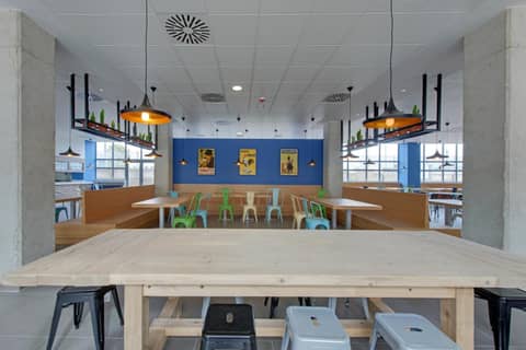 Madrid Airport Suites Affiliated by Meliá — dining