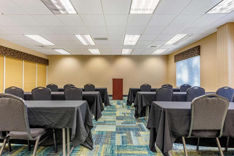 City Express by Marriott Orlando International Drive — meeting & event spaces