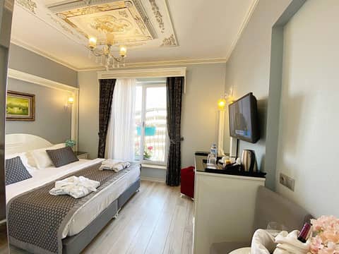 Gülhanepark Hotel & Spa — hotel room