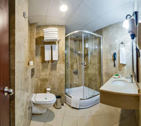 Gülhanepark Hotel & Spa — bathroom