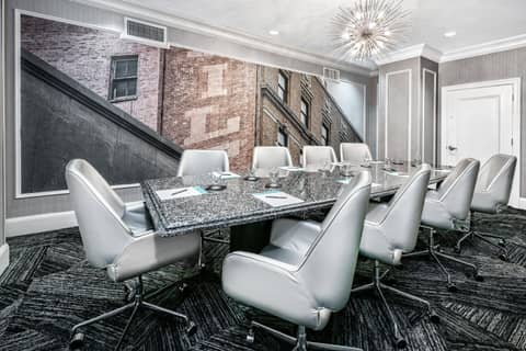 Hotel Indigo Dallas Downtown by IHG — photo 2