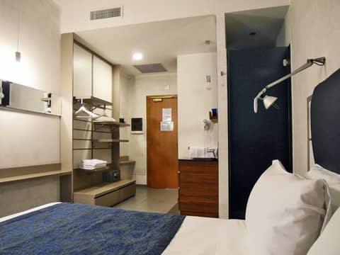 Hotel California — photo 9