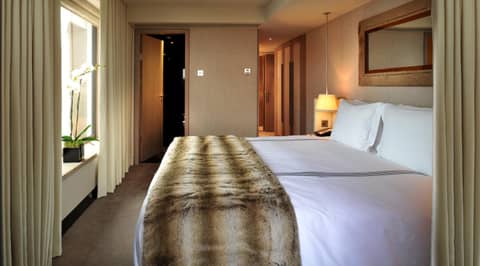 The Hari London — hotel room