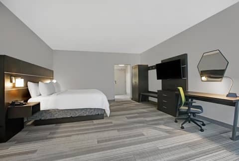 Holiday Inn Express - Milwaukee Downtown by IHG — photo 2