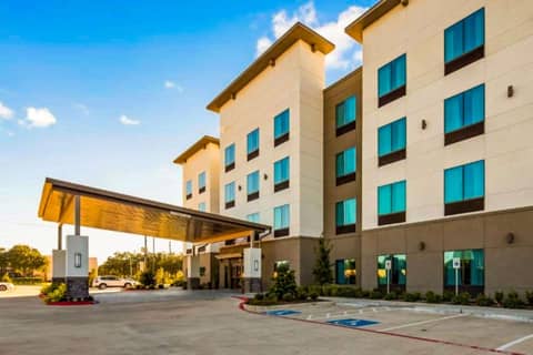 Comfort Inn & Suites Houston I-45 North - IAH — photo 3