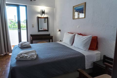 Malia Holidays Hotel — photo 9