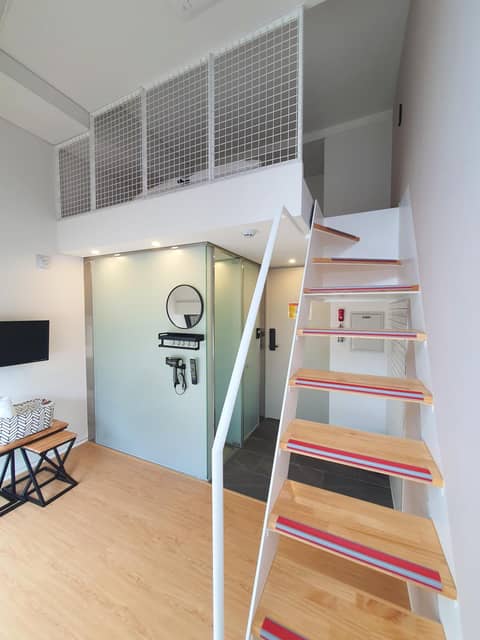 YOLO Guesthouse — photo 6