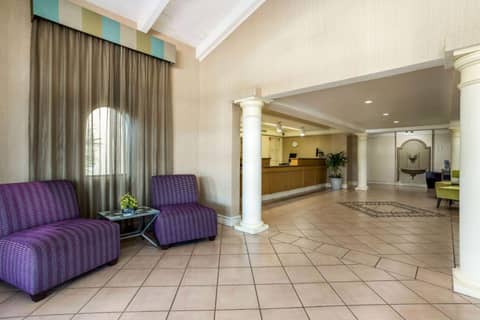 La Quinta Inn Tampa Airport Stadium Westshore — photo 8