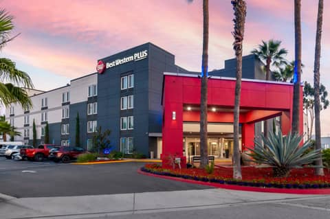 Best Western Plus Commerce Hotel — photo 2