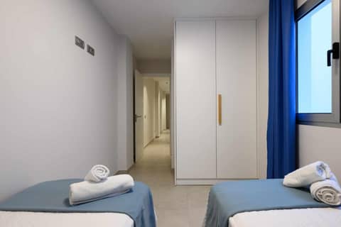 Living Las Canteras Homes - MAREA FLATS — hotel room