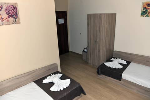 Twain Apart&Rooms — photo 8