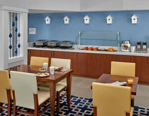 Sonesta ES Suites St. Louis - Chesterfield — dining