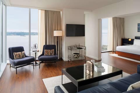 Thompson Seattle, by Hyatt — hotel room