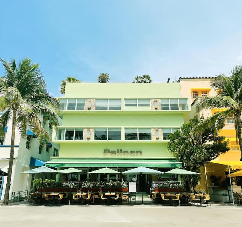 Pelican Hotel — building
