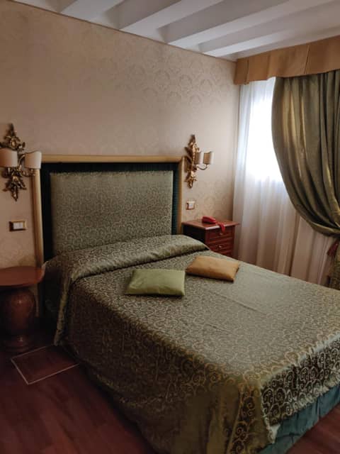 Hotel Ca' Marinella — hotel room