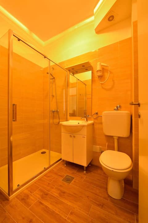 Hotel Orient Zagreb — photo 5