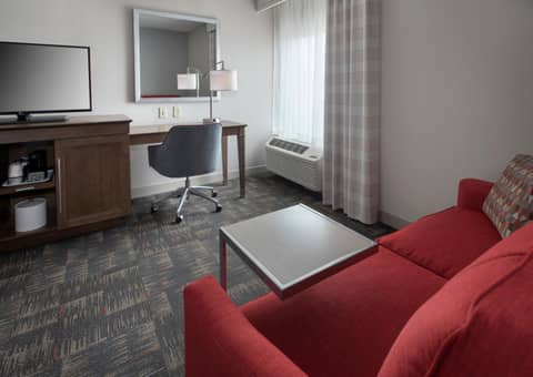 Hampton Inn Boston Logan Airport — photo 8