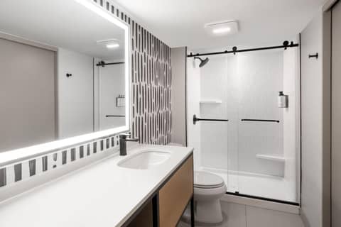 Atwell Suites Austin Airport by IHG — photo 4