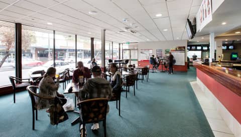 Greenacre Hotel — lounge
