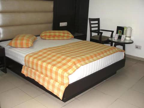 Hotel Chanchal Continental - New Delhi City Centre — photo 5