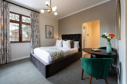 Deluxe Double Room — the supplier's photographs — photo 1